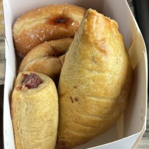 Double Dough Pastry Box